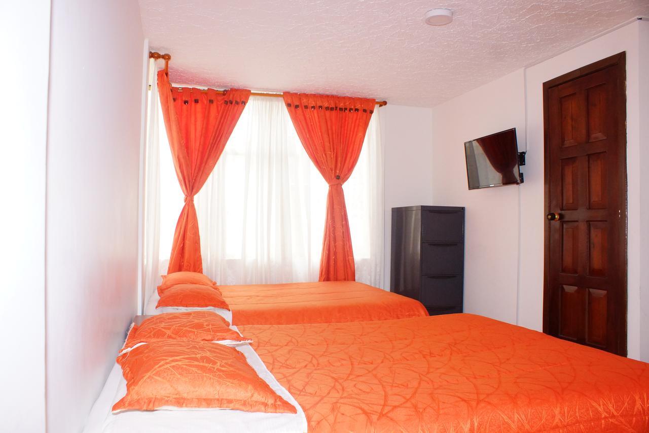 איפיאלס Hotel Dinnar מראה חיצוני תמונה